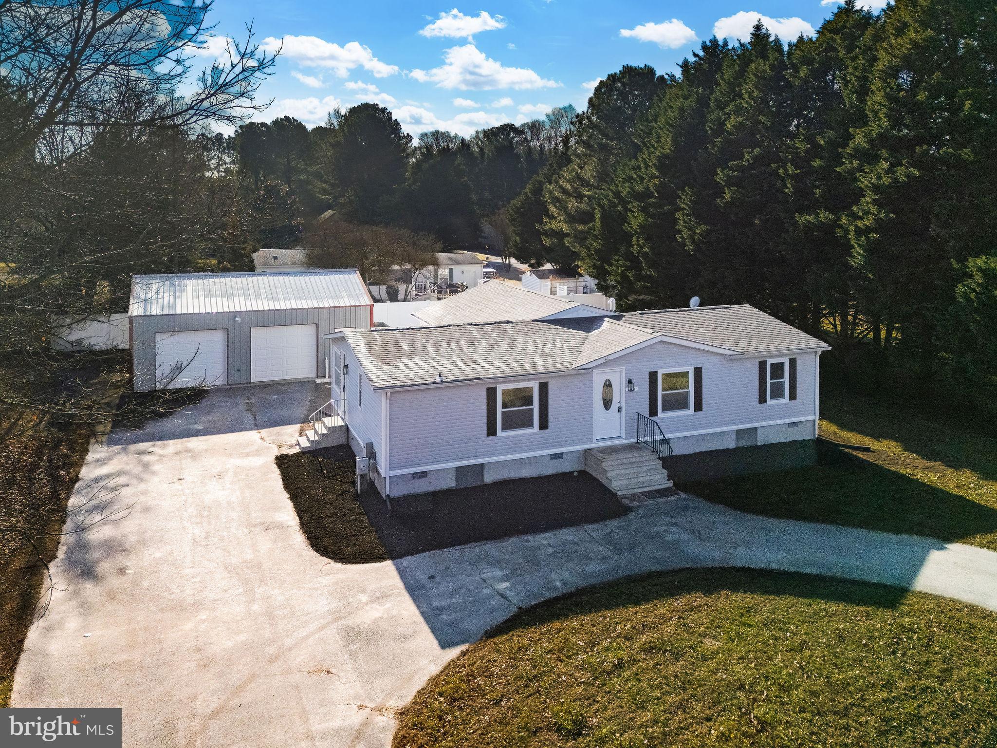 CAPTAINS GRANT - Residential