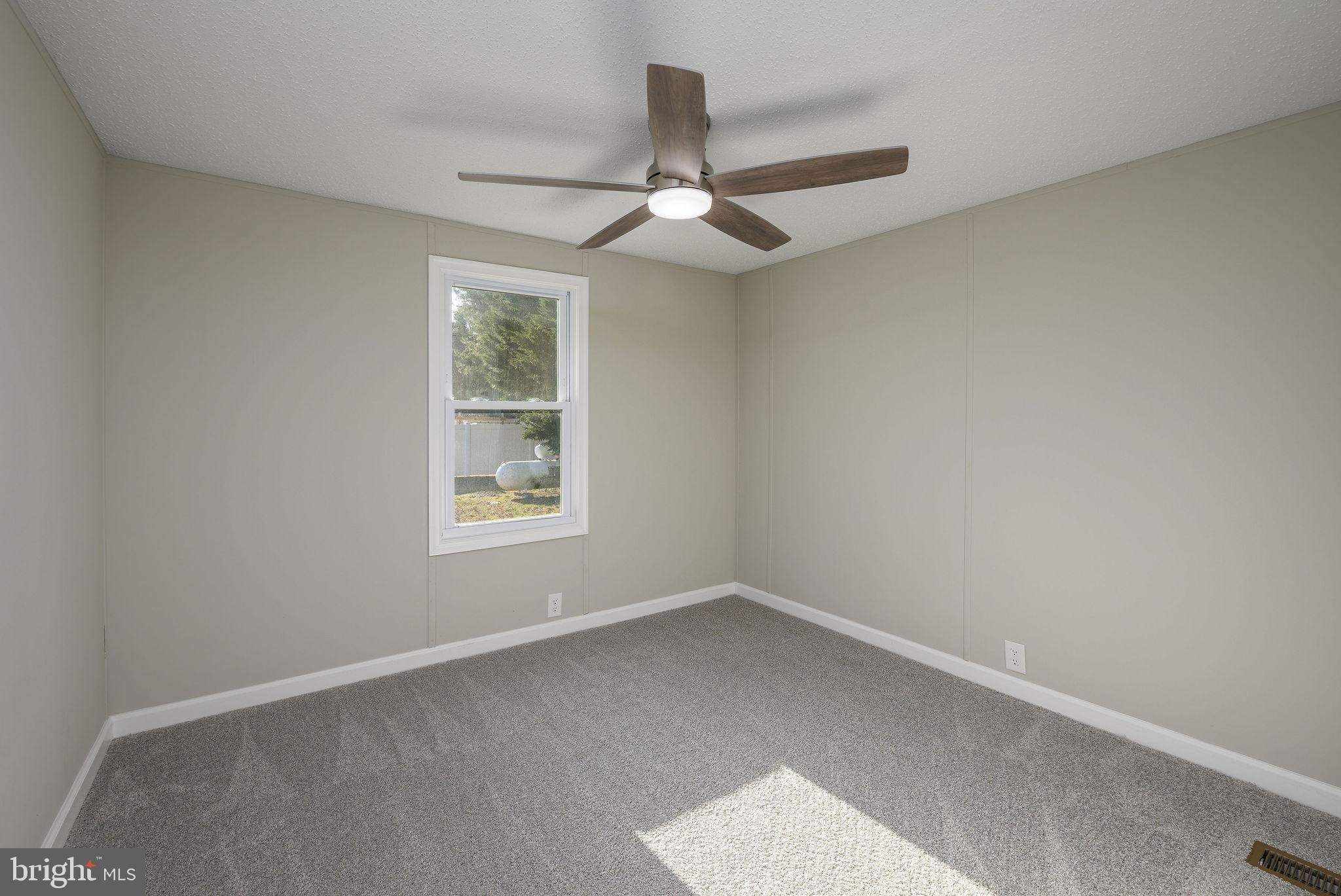 CAPTAINS GRANT - Residential