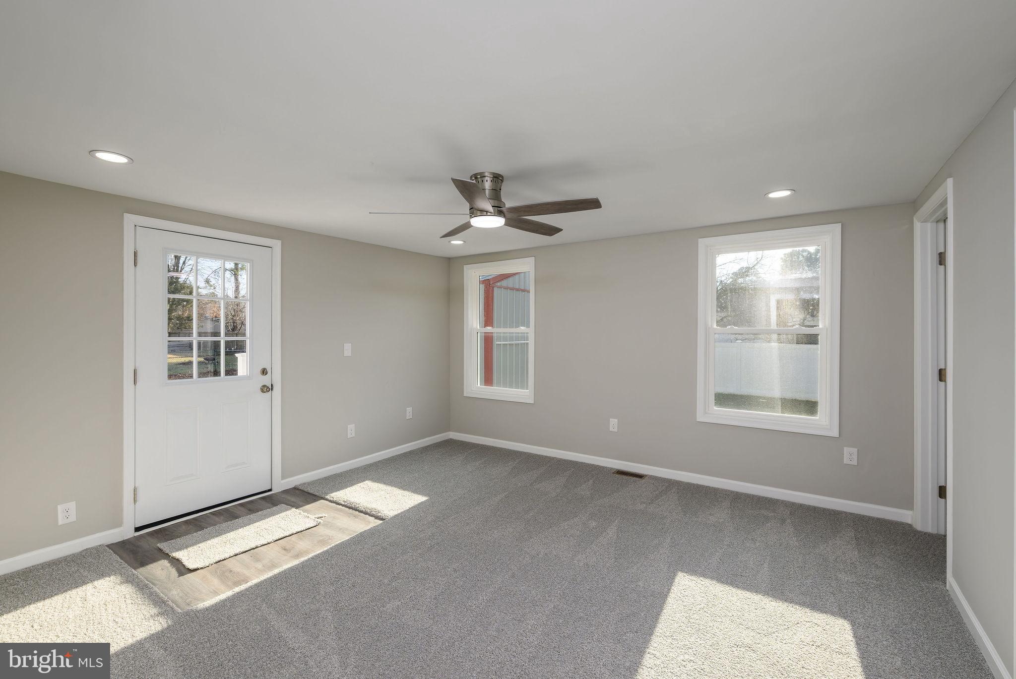 CAPTAINS GRANT - Residential