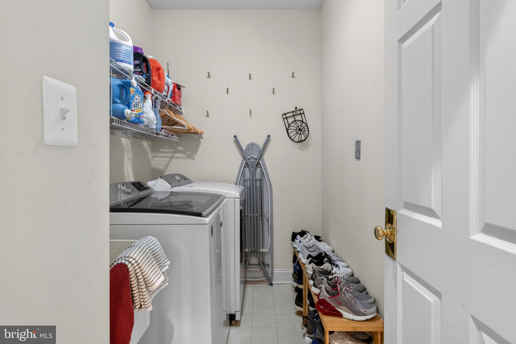 BELMONT COUNTRY CLUB - Residential