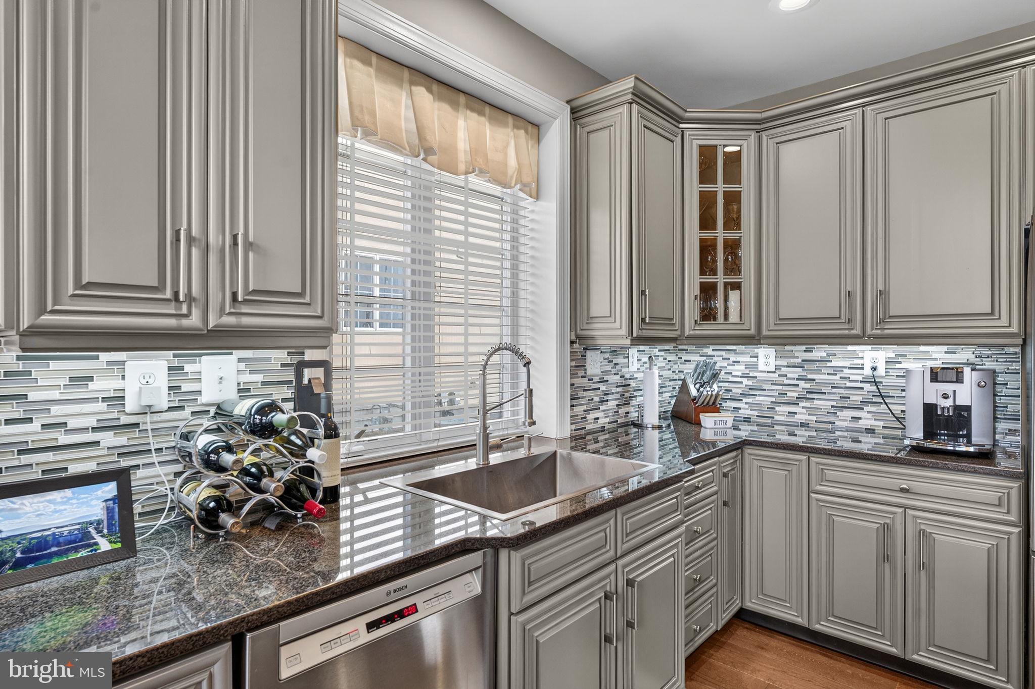 BELMONT COUNTRY CLUB - Residential