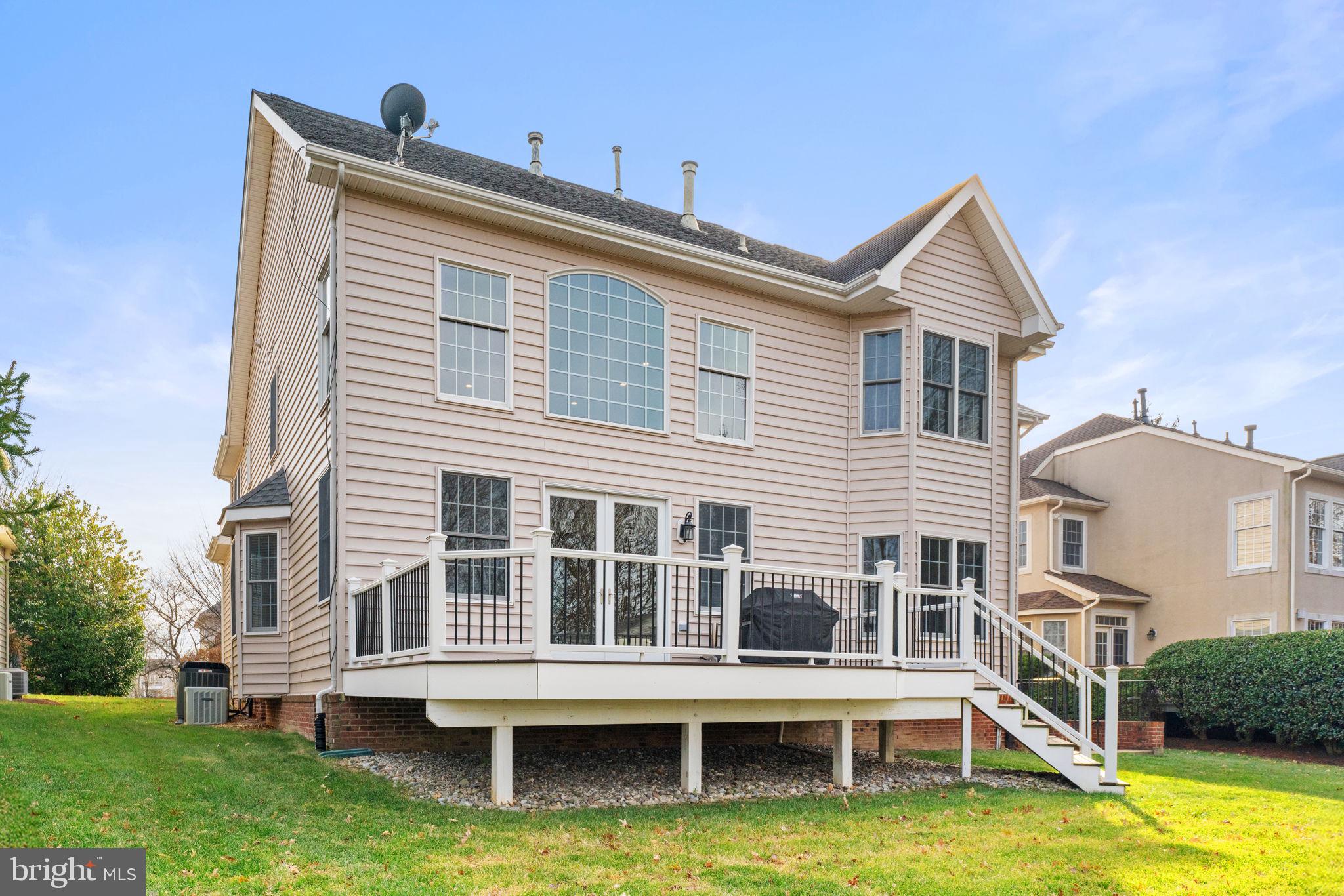 BELMONT COUNTRY CLUB - Residential