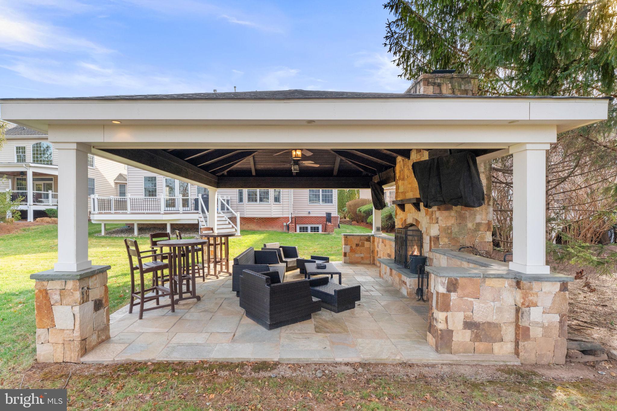 BELMONT COUNTRY CLUB - Residential