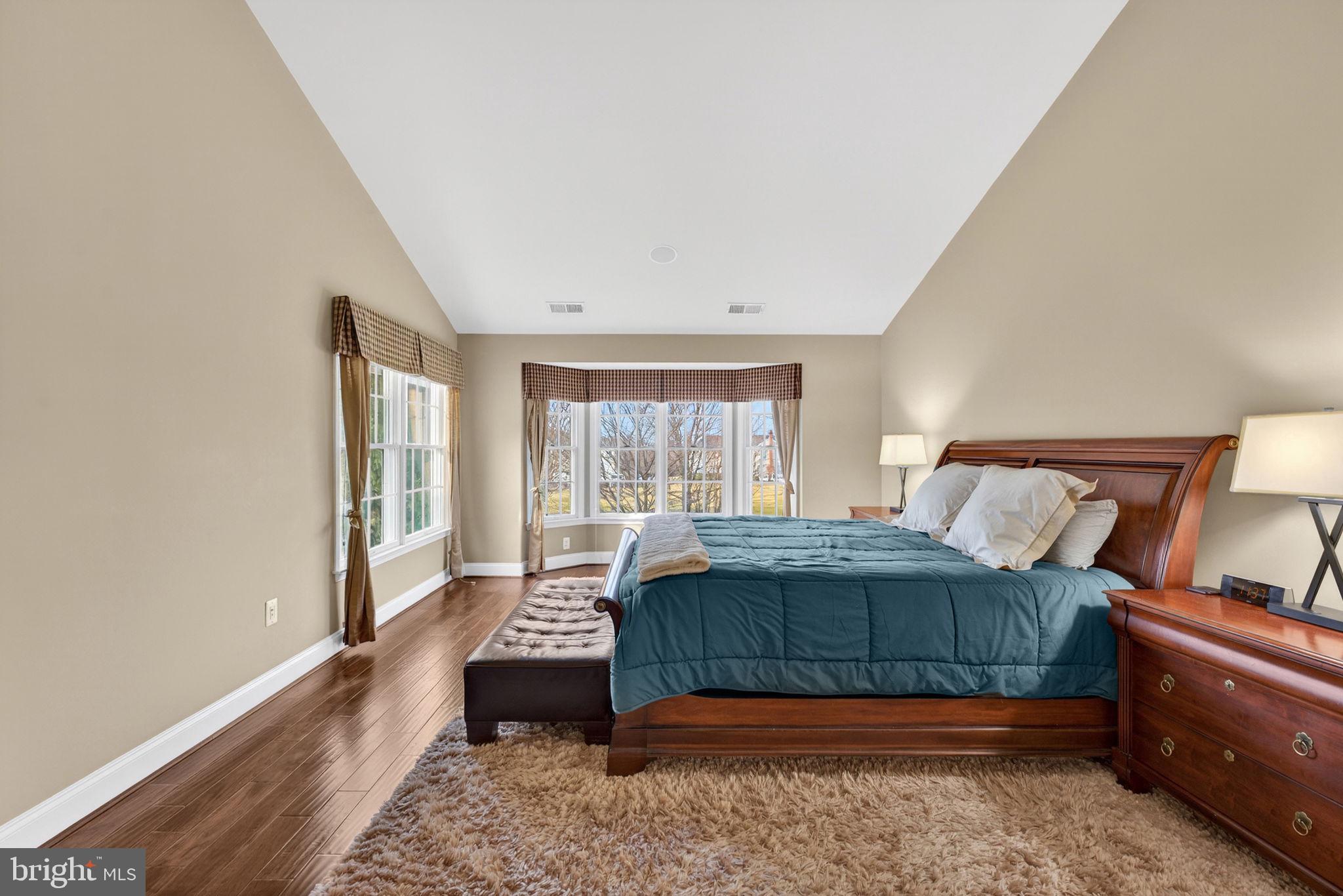 BELMONT COUNTRY CLUB - Residential