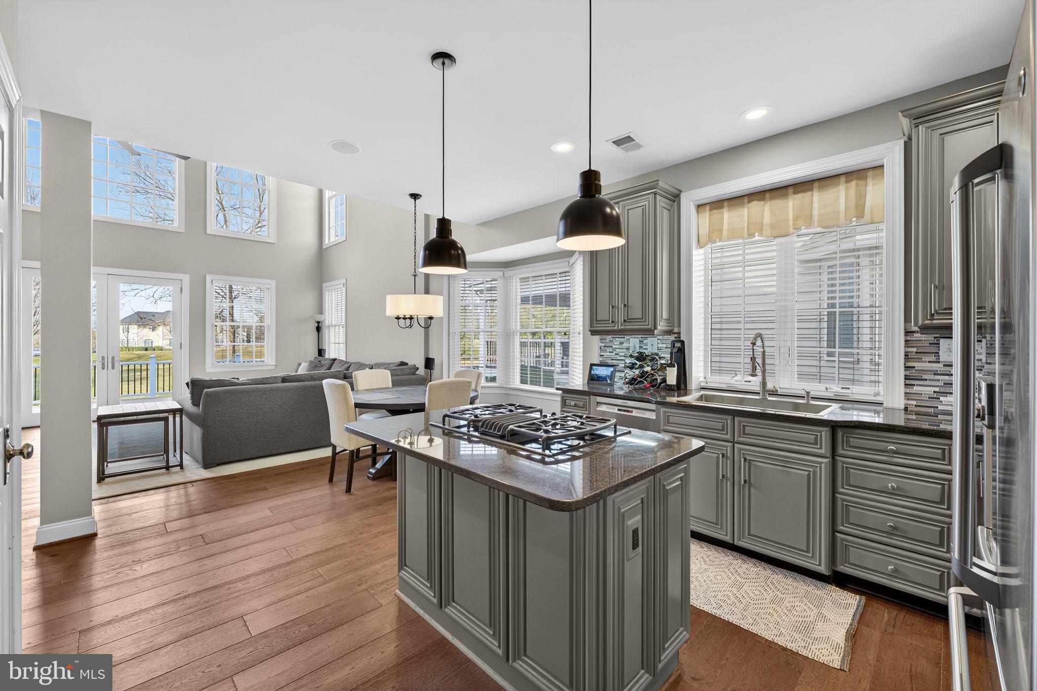 BELMONT COUNTRY CLUB - Residential