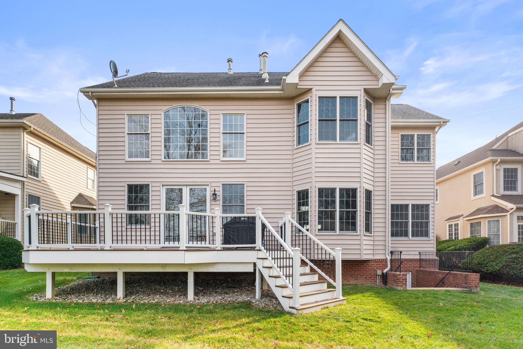 BELMONT COUNTRY CLUB - Residential