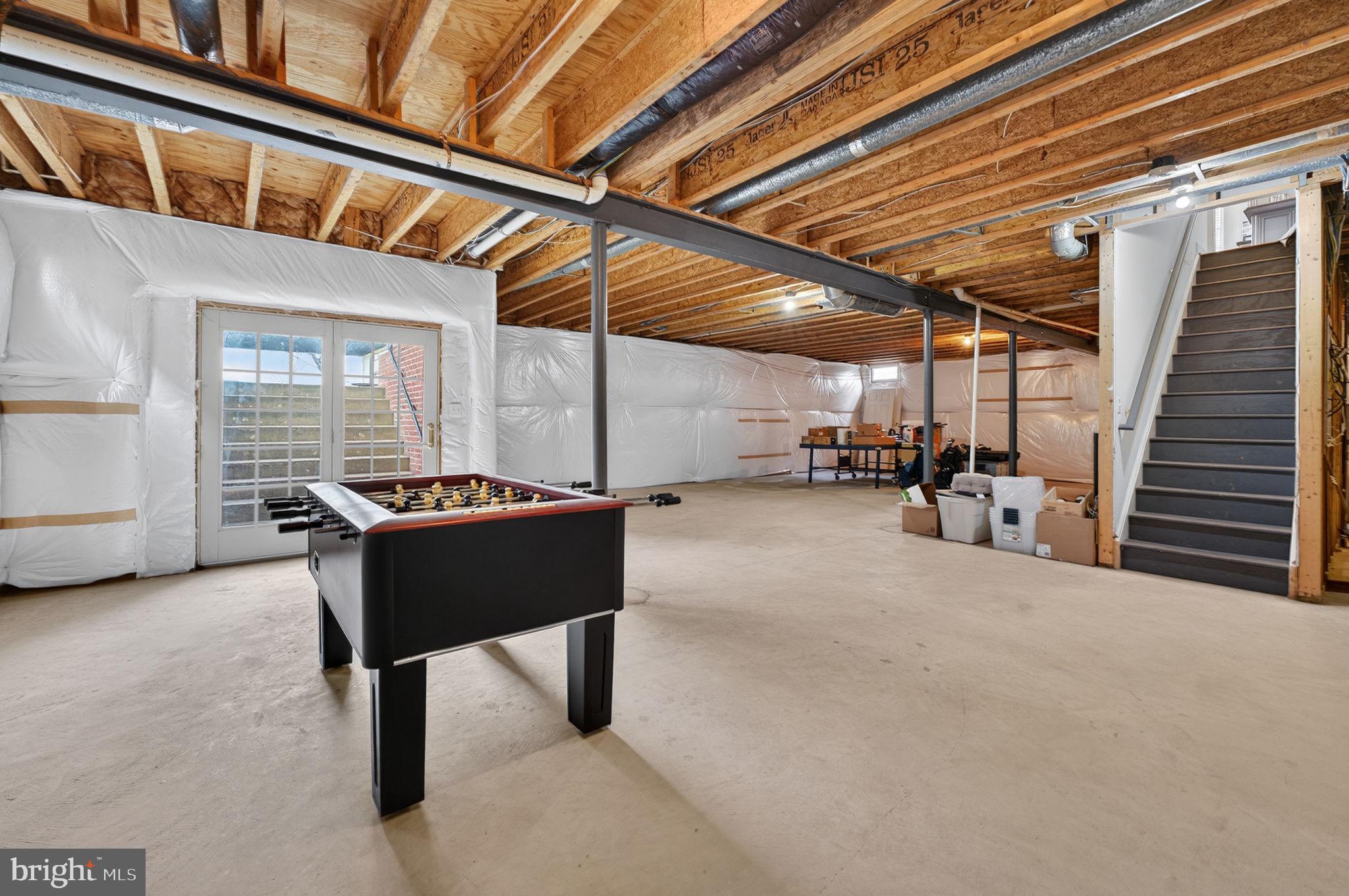 BELMONT COUNTRY CLUB - Residential