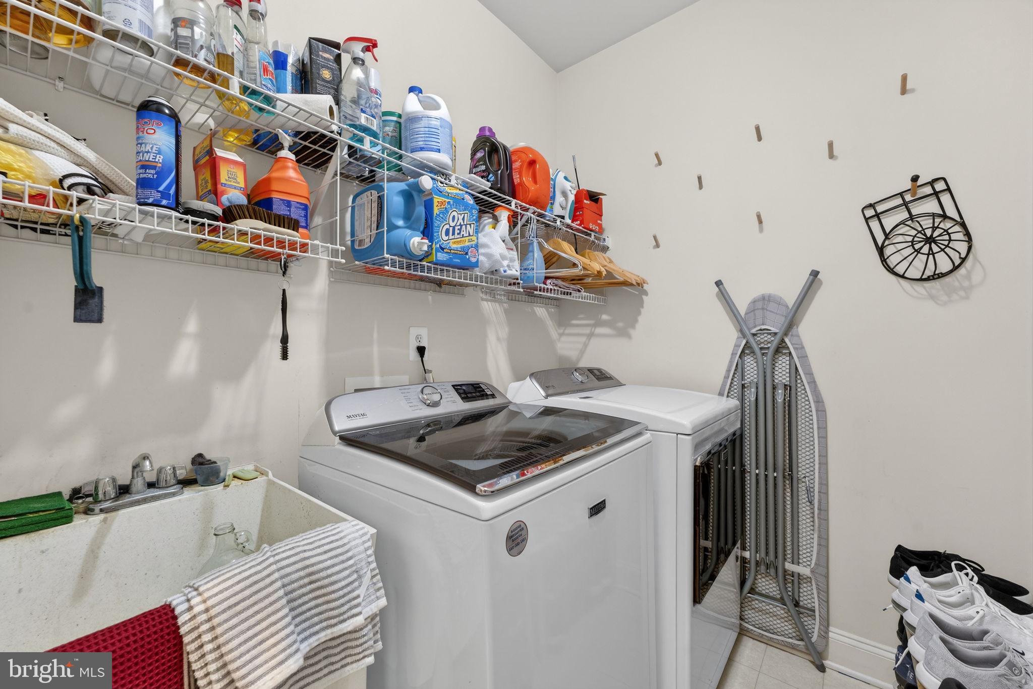 BELMONT COUNTRY CLUB - Residential