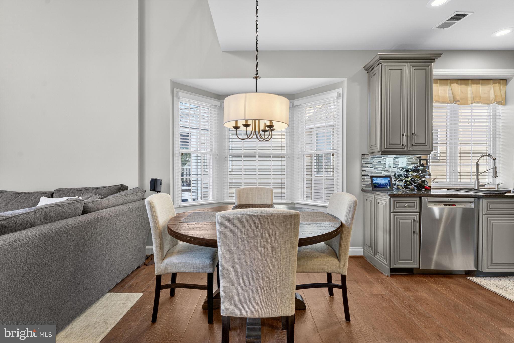 BELMONT COUNTRY CLUB - Residential