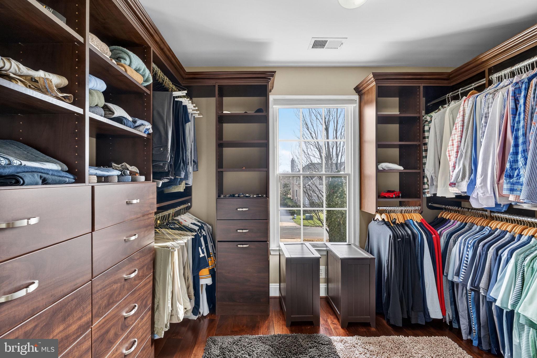 BELMONT COUNTRY CLUB - Residential