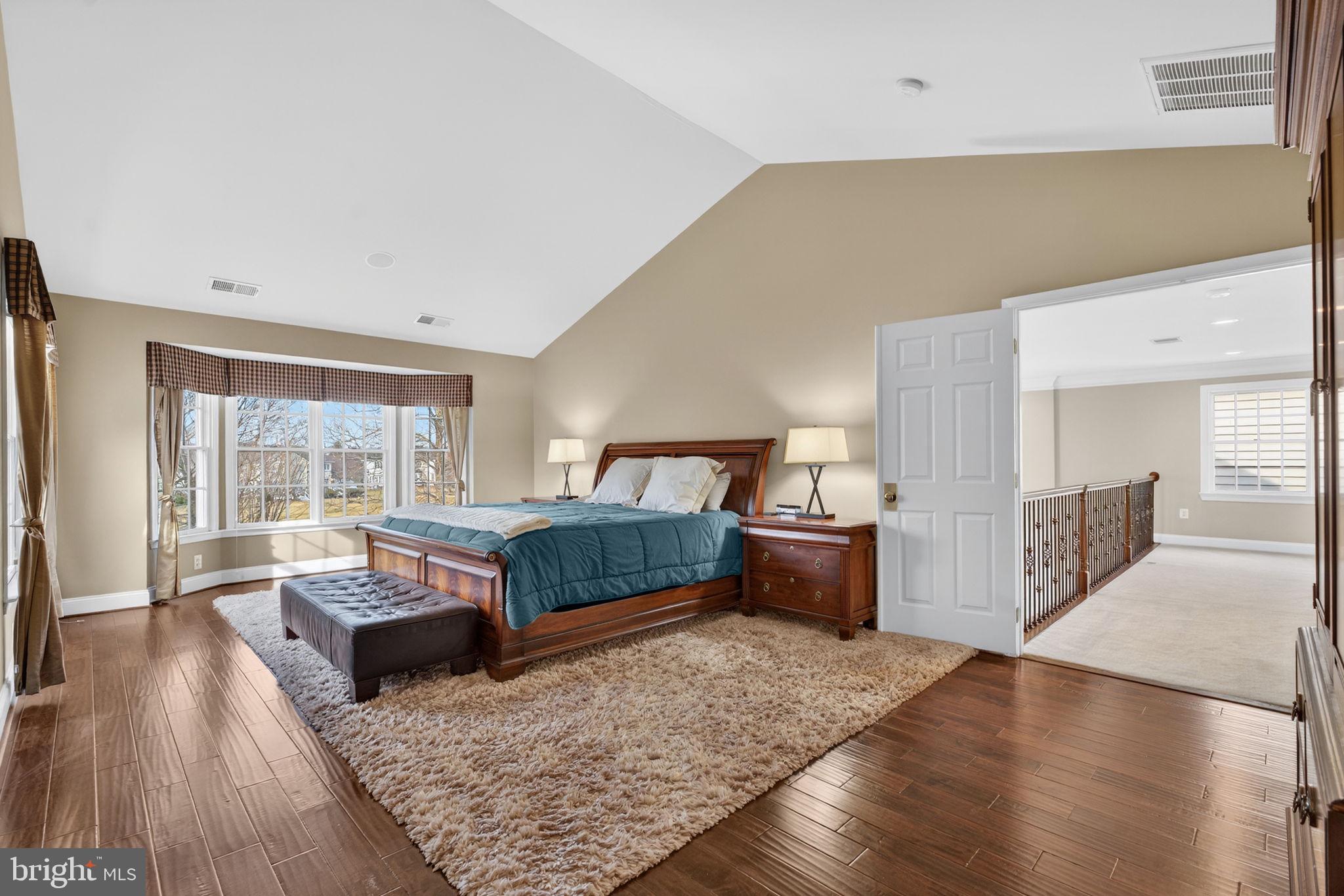 BELMONT COUNTRY CLUB - Residential