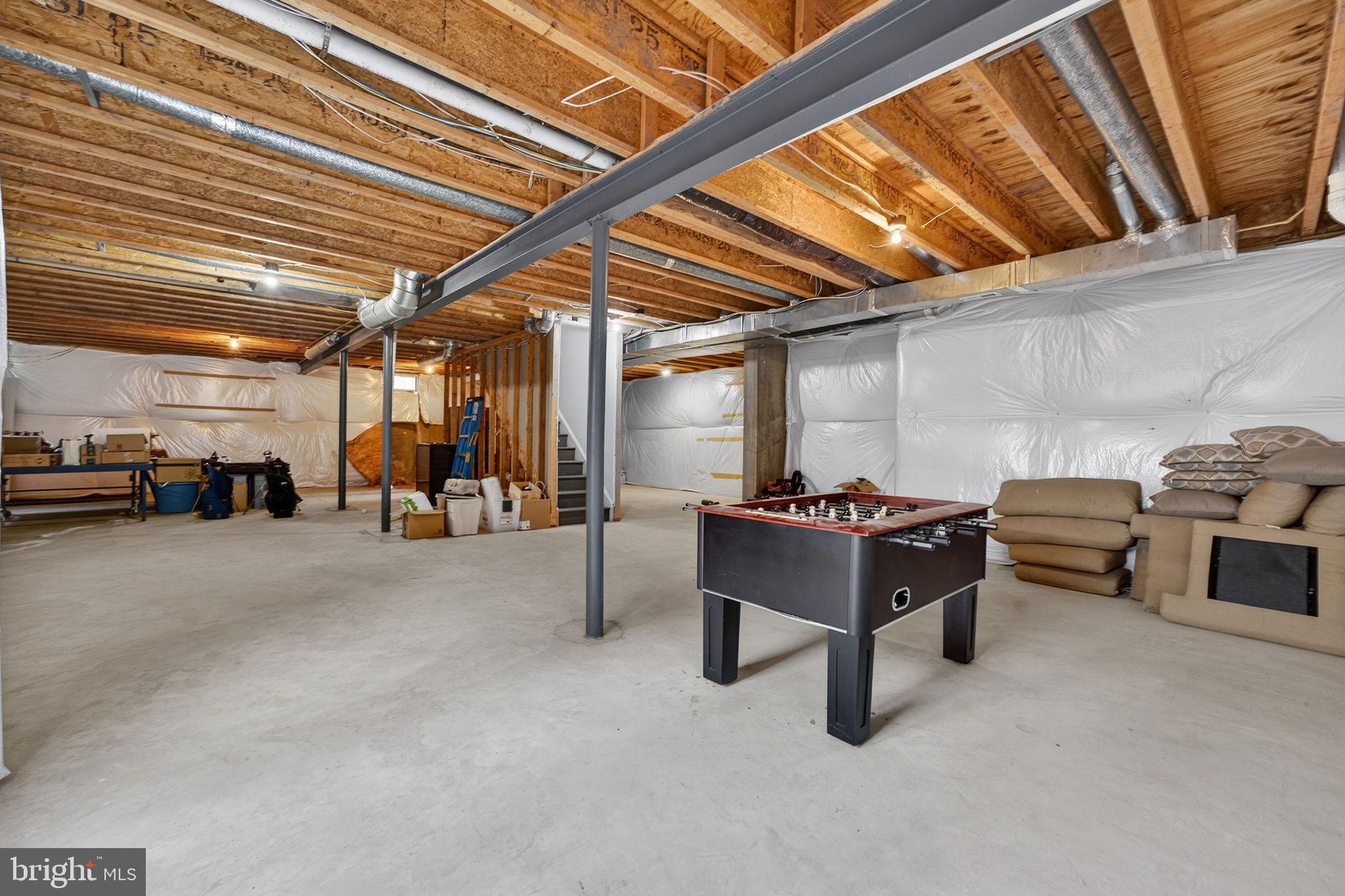 BELMONT COUNTRY CLUB - Residential