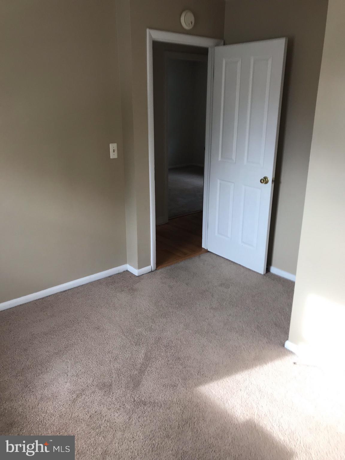 EASTPORT - Residential Lease