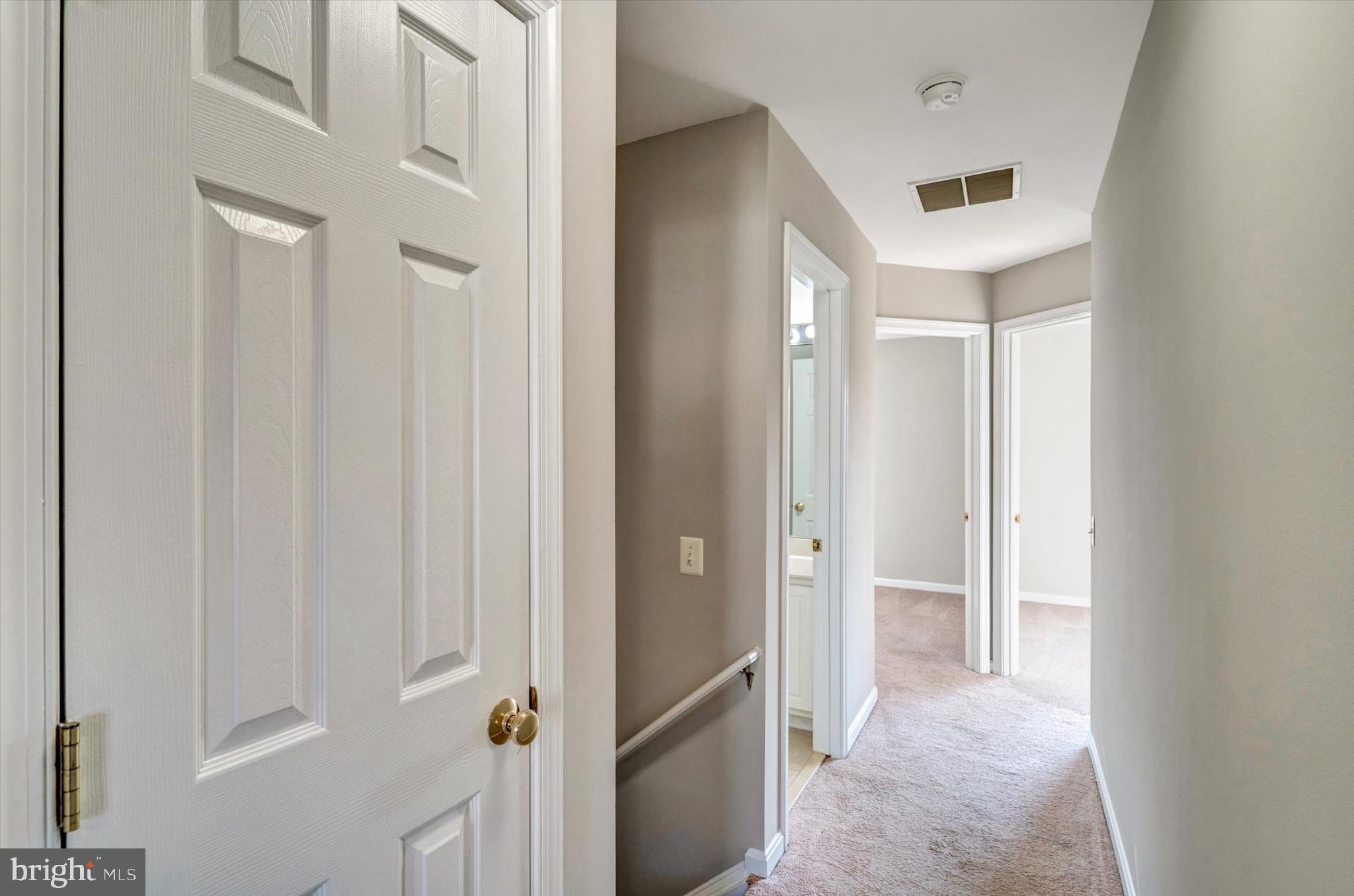 LOUDOUN PARKWAY CENTER - Residential Lease