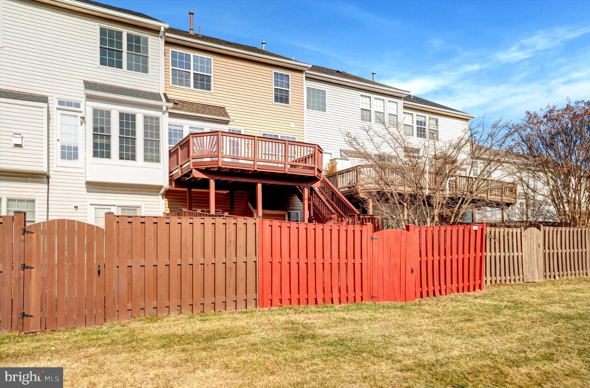 LOUDOUN PARKWAY CENTER - Residential Lease