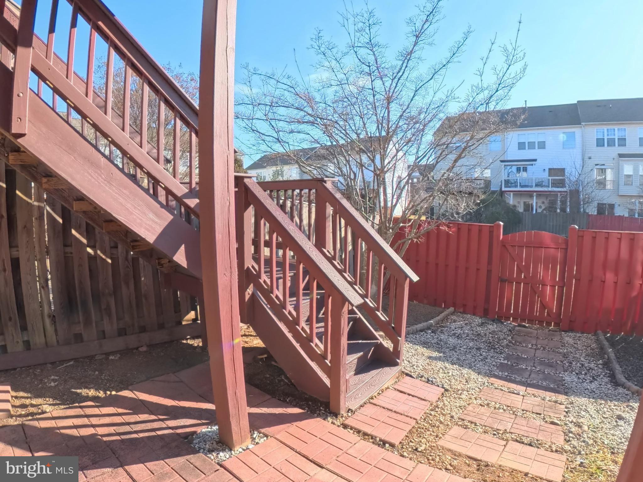 LOUDOUN PARKWAY CENTER - Residential Lease