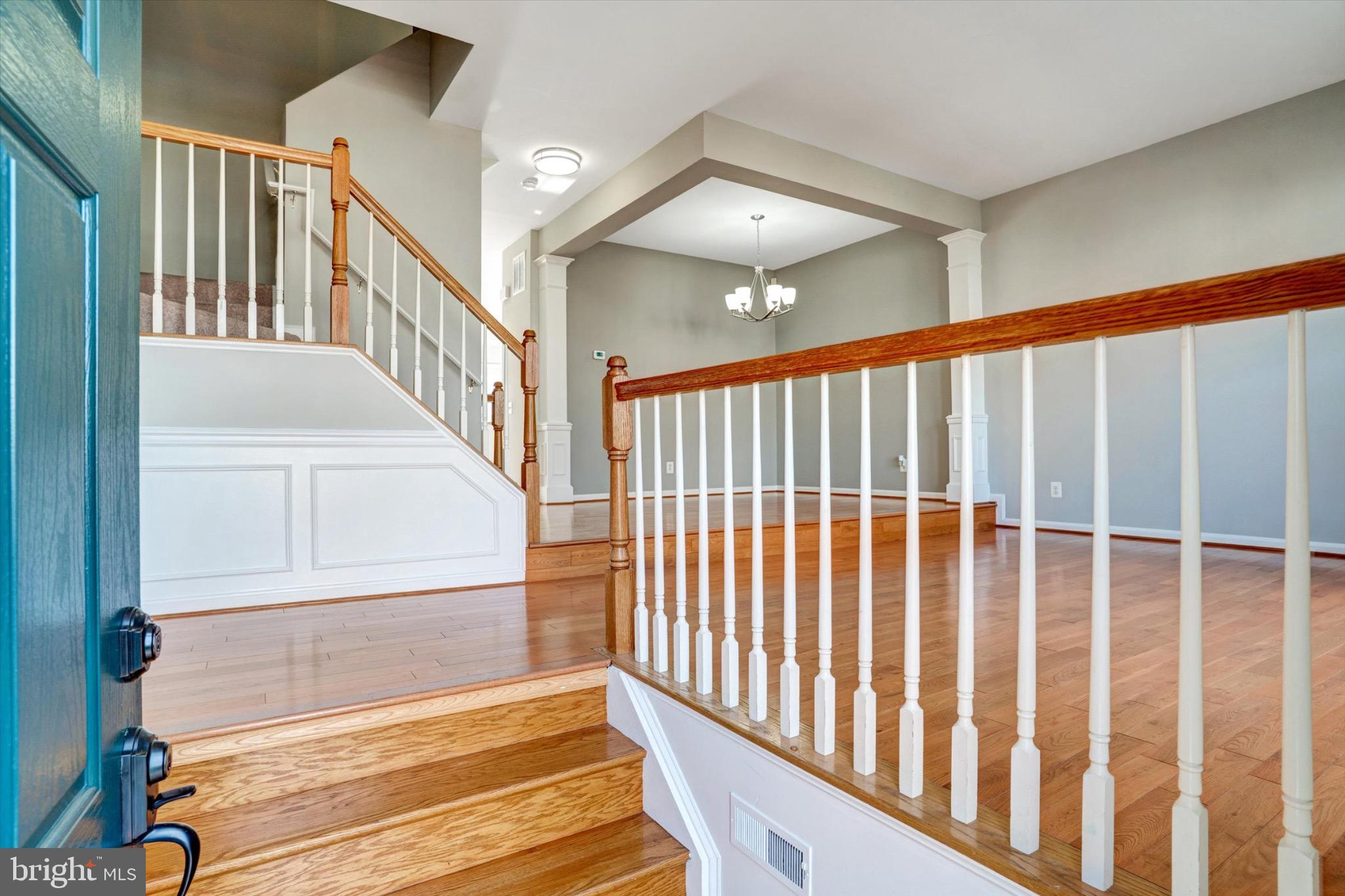 LOUDOUN PARKWAY CENTER - Residential Lease