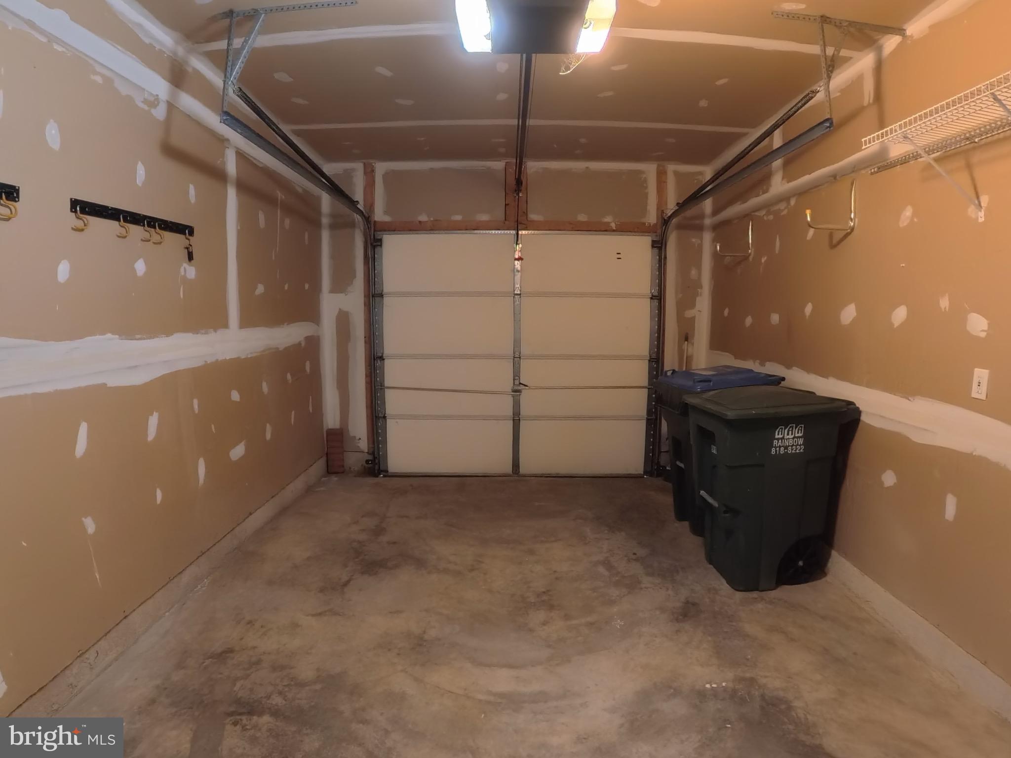 LOUDOUN PARKWAY CENTER - Residential Lease