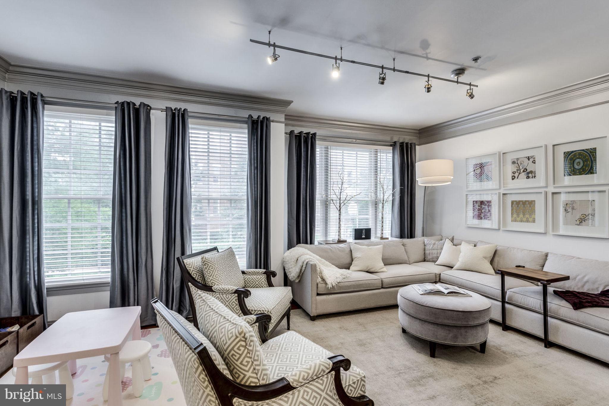 CAMERON STATION - Residential Lease