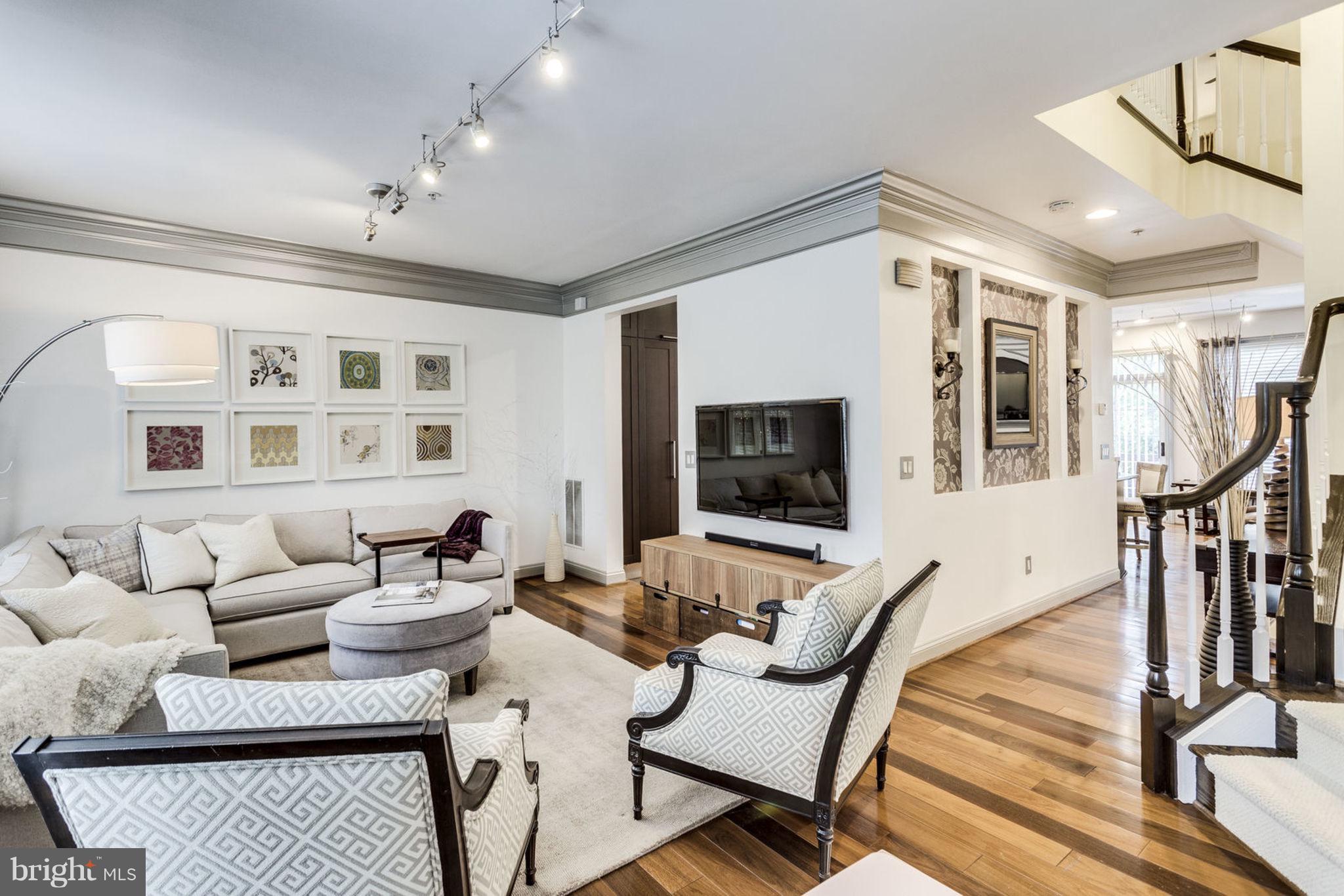 CAMERON STATION - Residential Lease