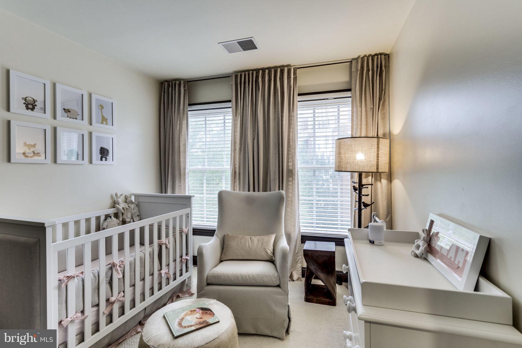 CAMERON STATION - Residential Lease