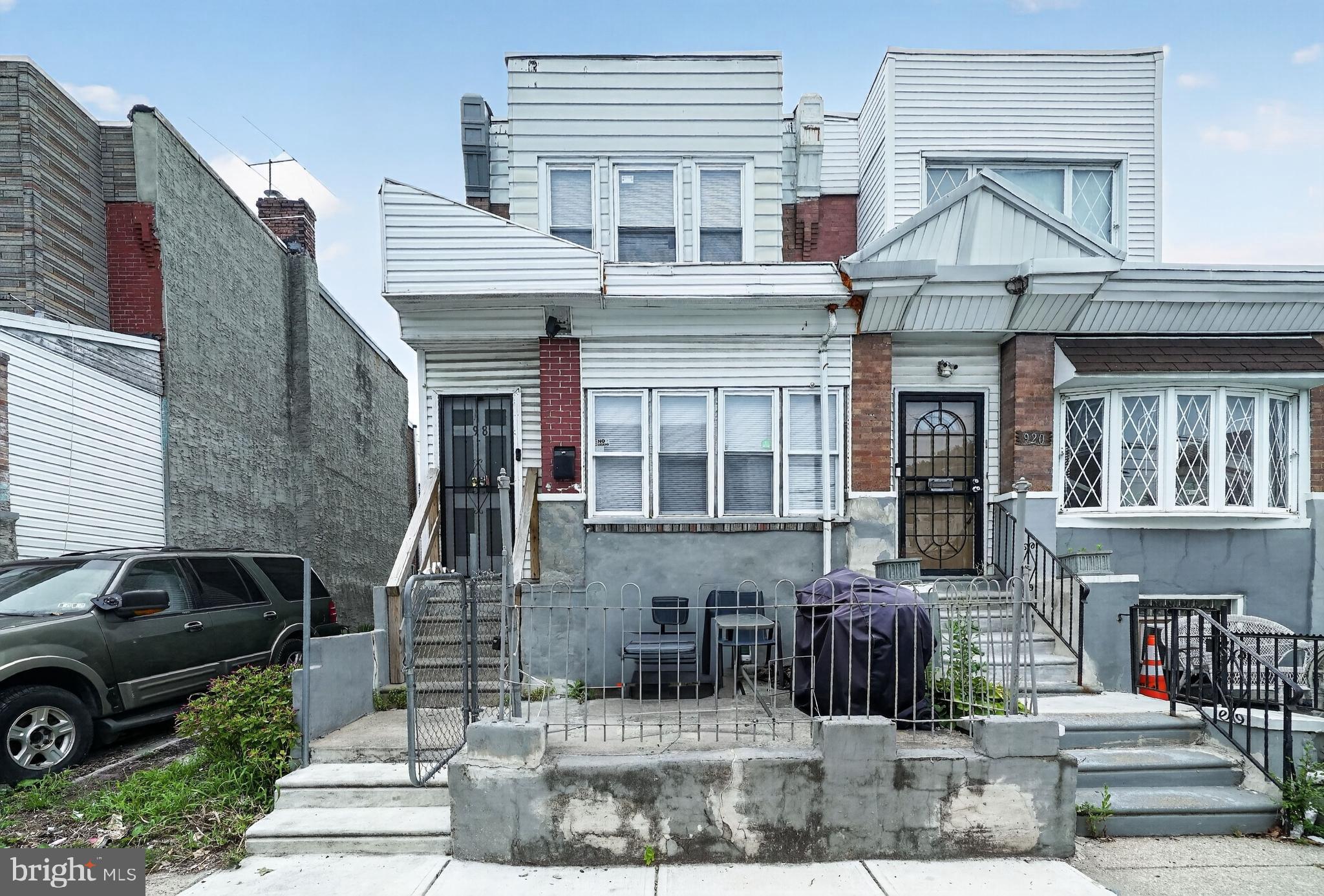 Photo 1 of 25 — 918 W ROCKLAND STREET, PHILADELPHIA, PA 19141
