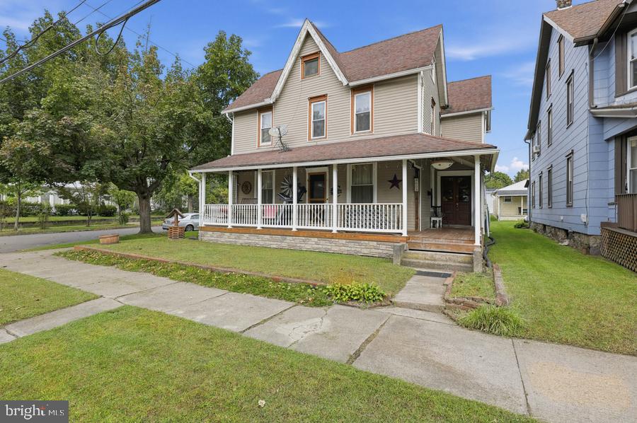 608 N MARKET STREET