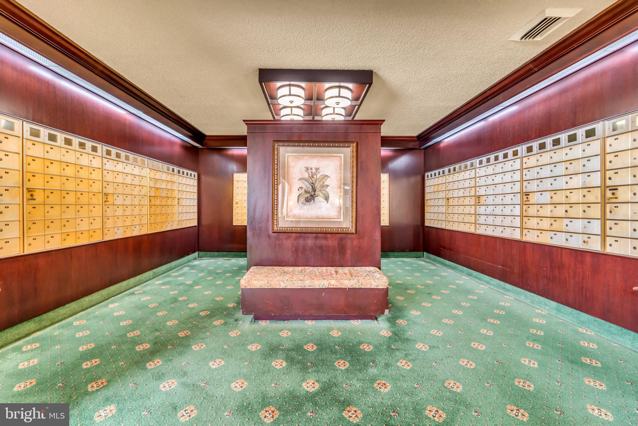 SKYLINE PLAZA - Residential