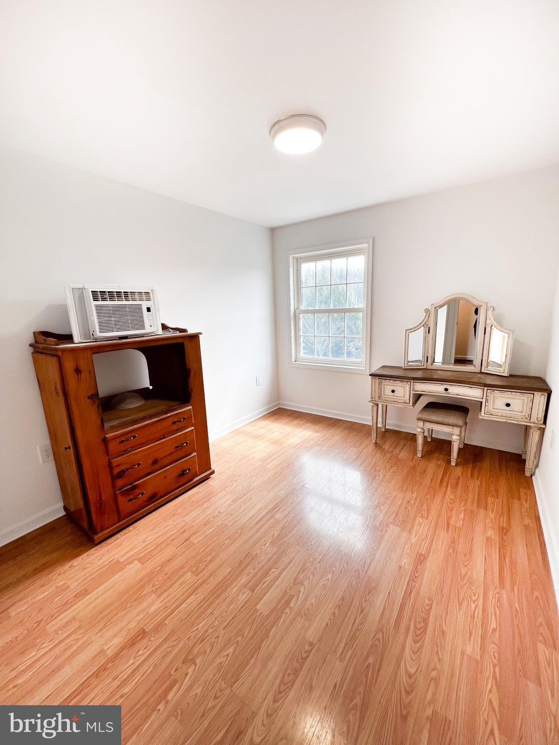 GRANVILLE - Residential