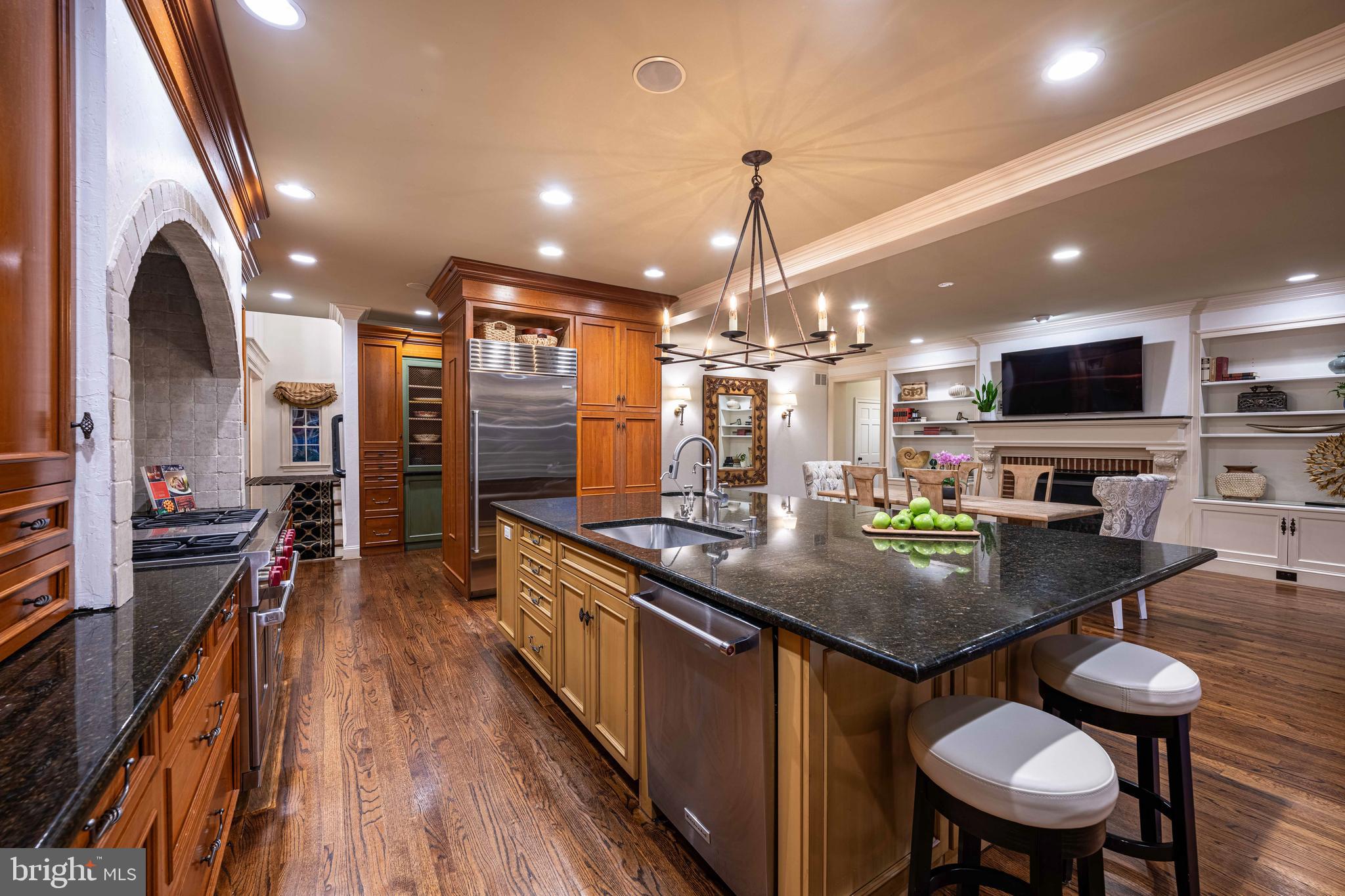 LUTHERVILLE - Residential