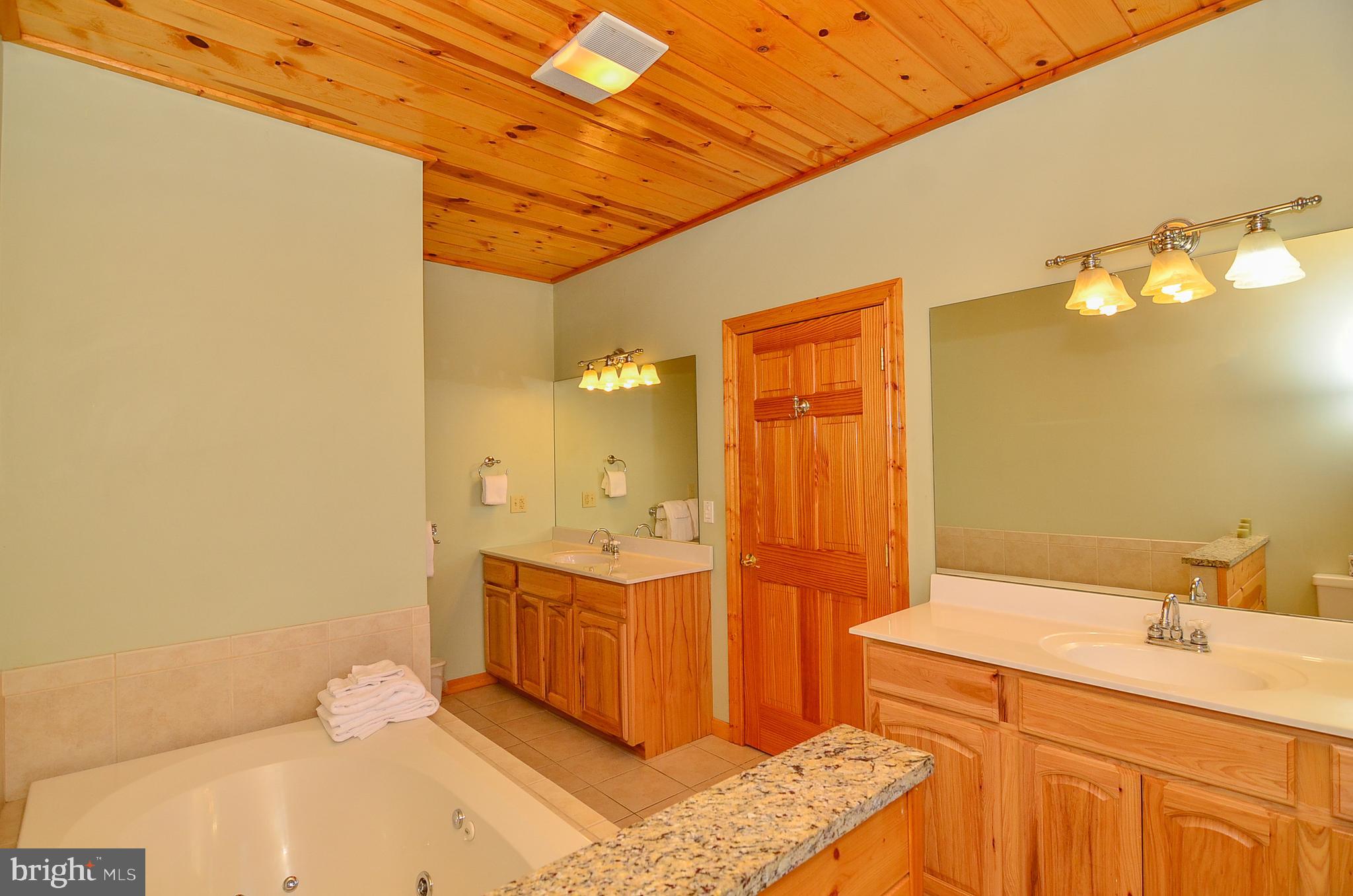 CEDAR VILLAGE - Residential