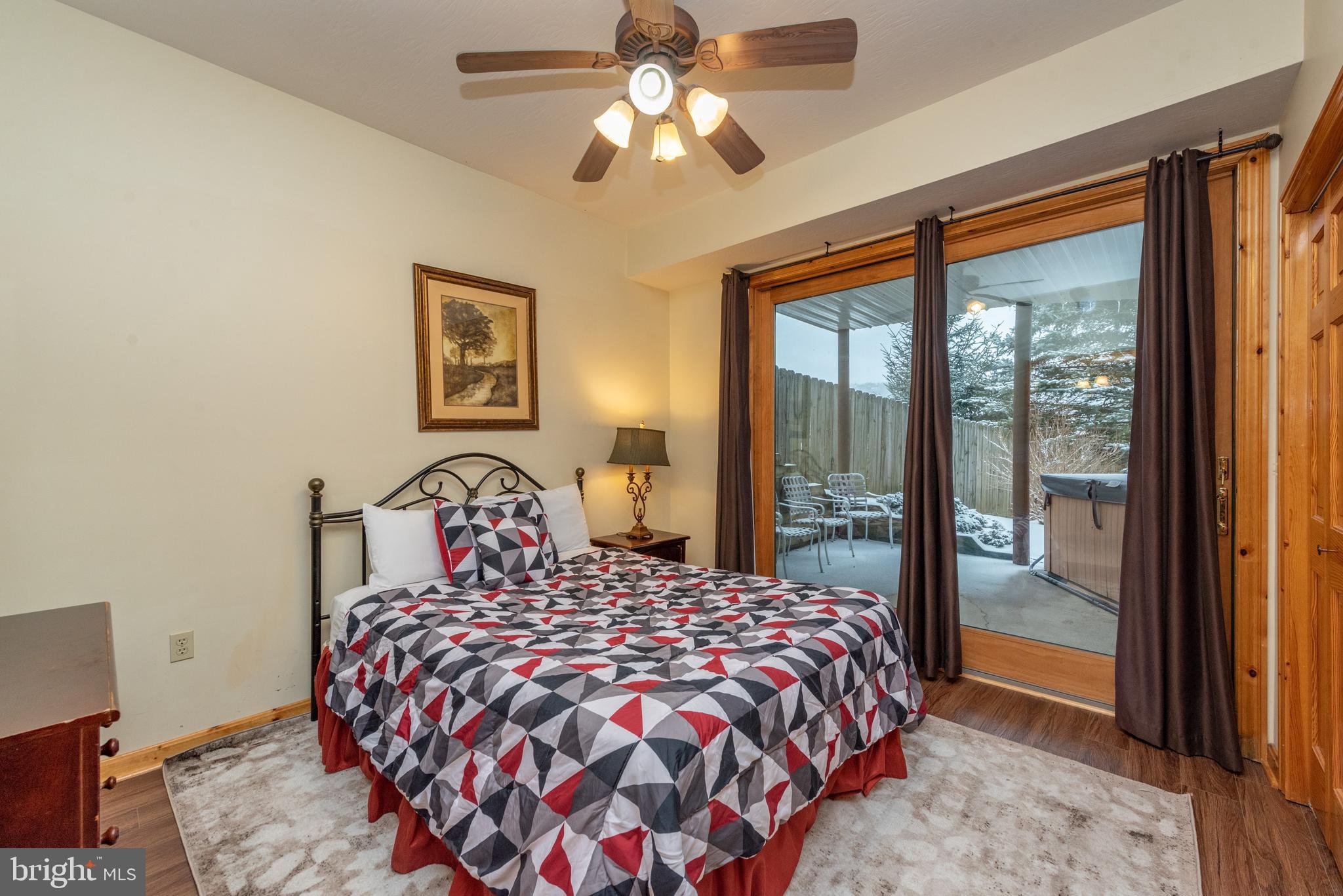 CEDAR VILLAGE - Residential