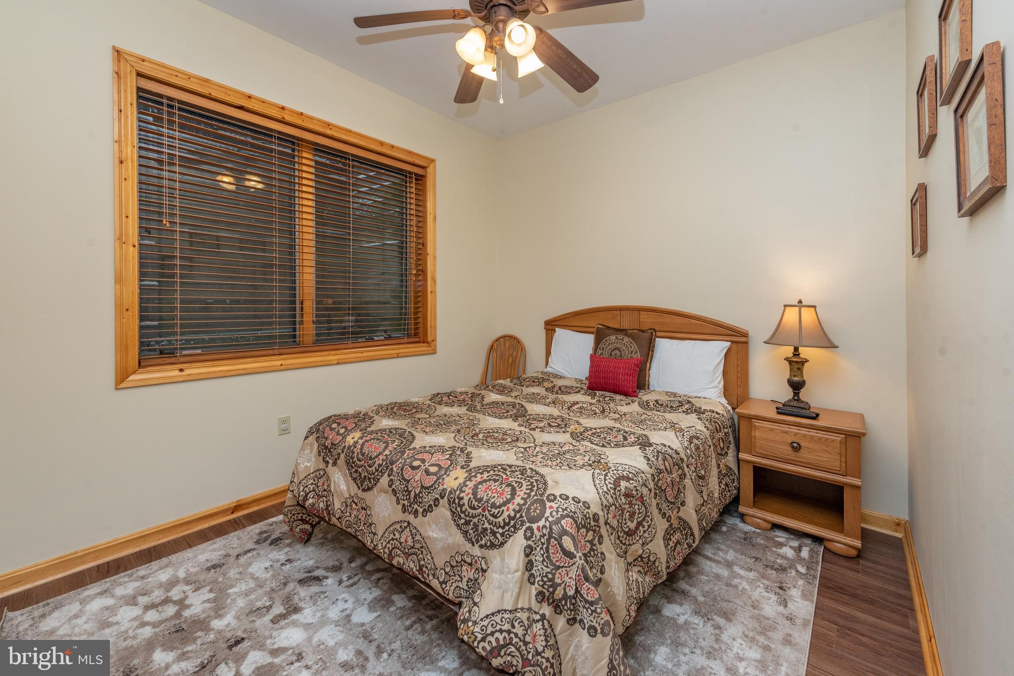 CEDAR VILLAGE - Residential