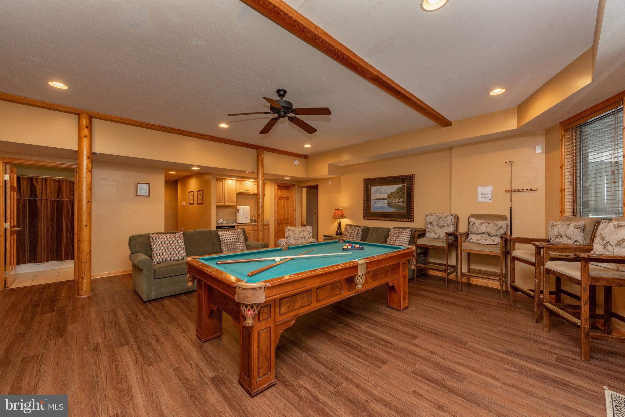 CEDAR VILLAGE - Residential