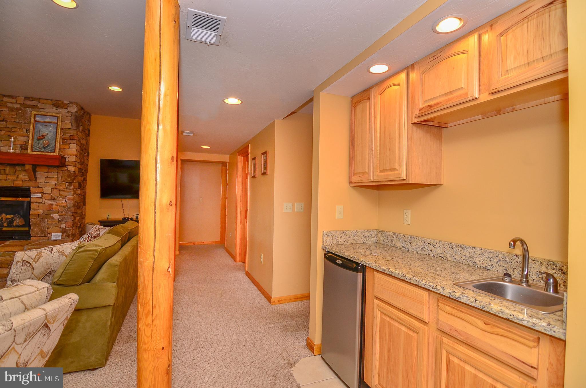 CEDAR VILLAGE - Residential