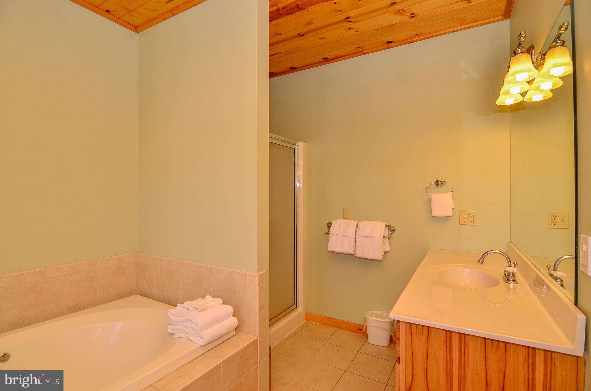 CEDAR VILLAGE - Residential