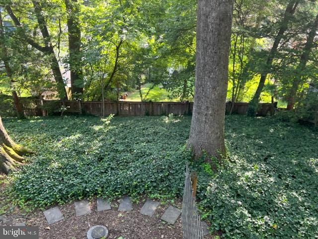 DEVON PARK - Residential