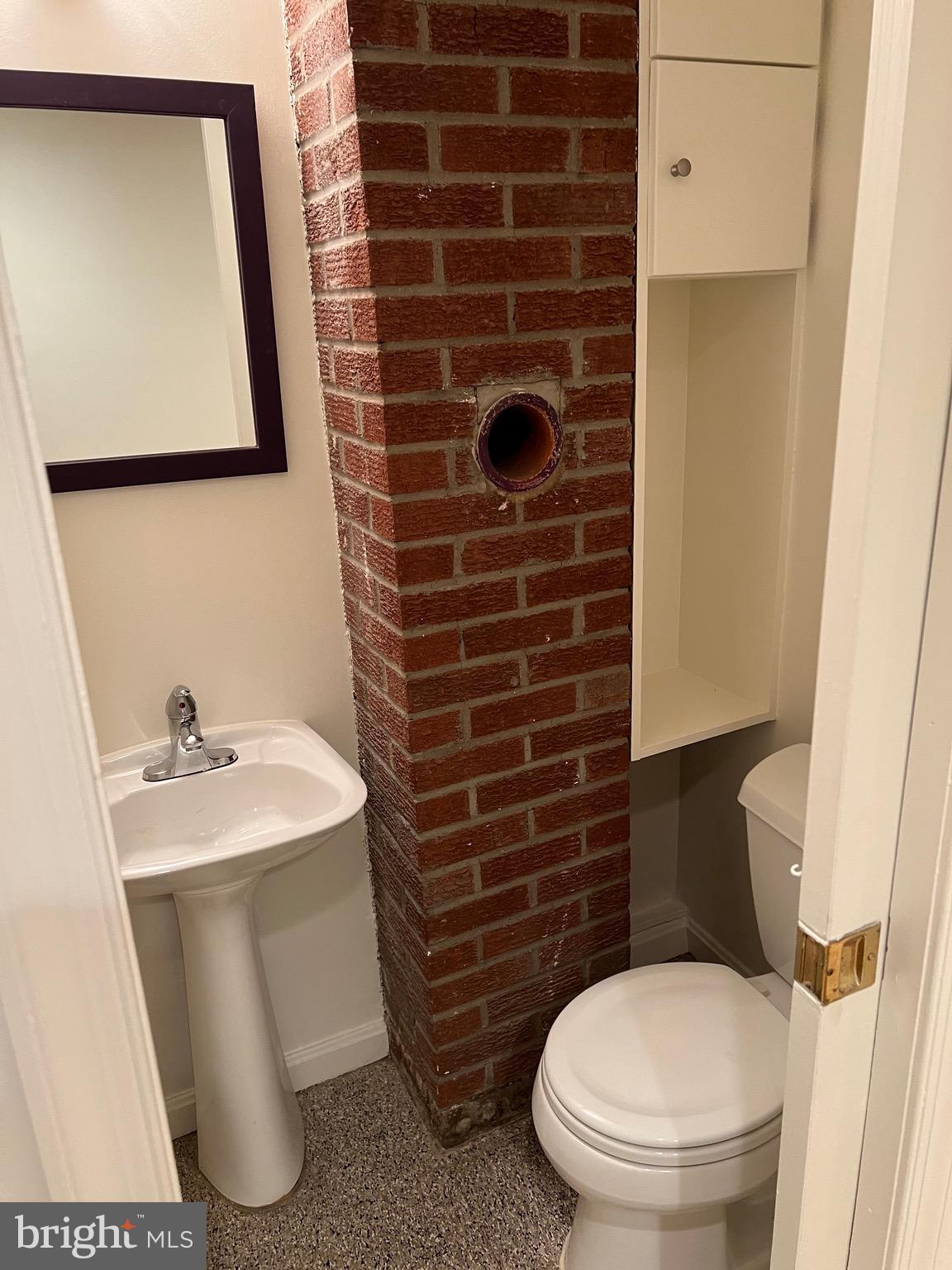 OLD TOWN - Residential Lease