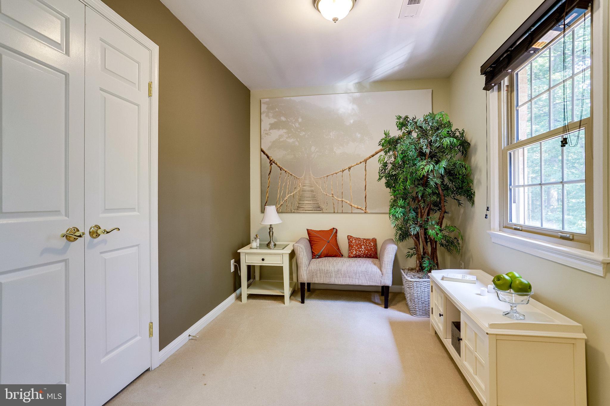 COVERED BRIDGE - Residential