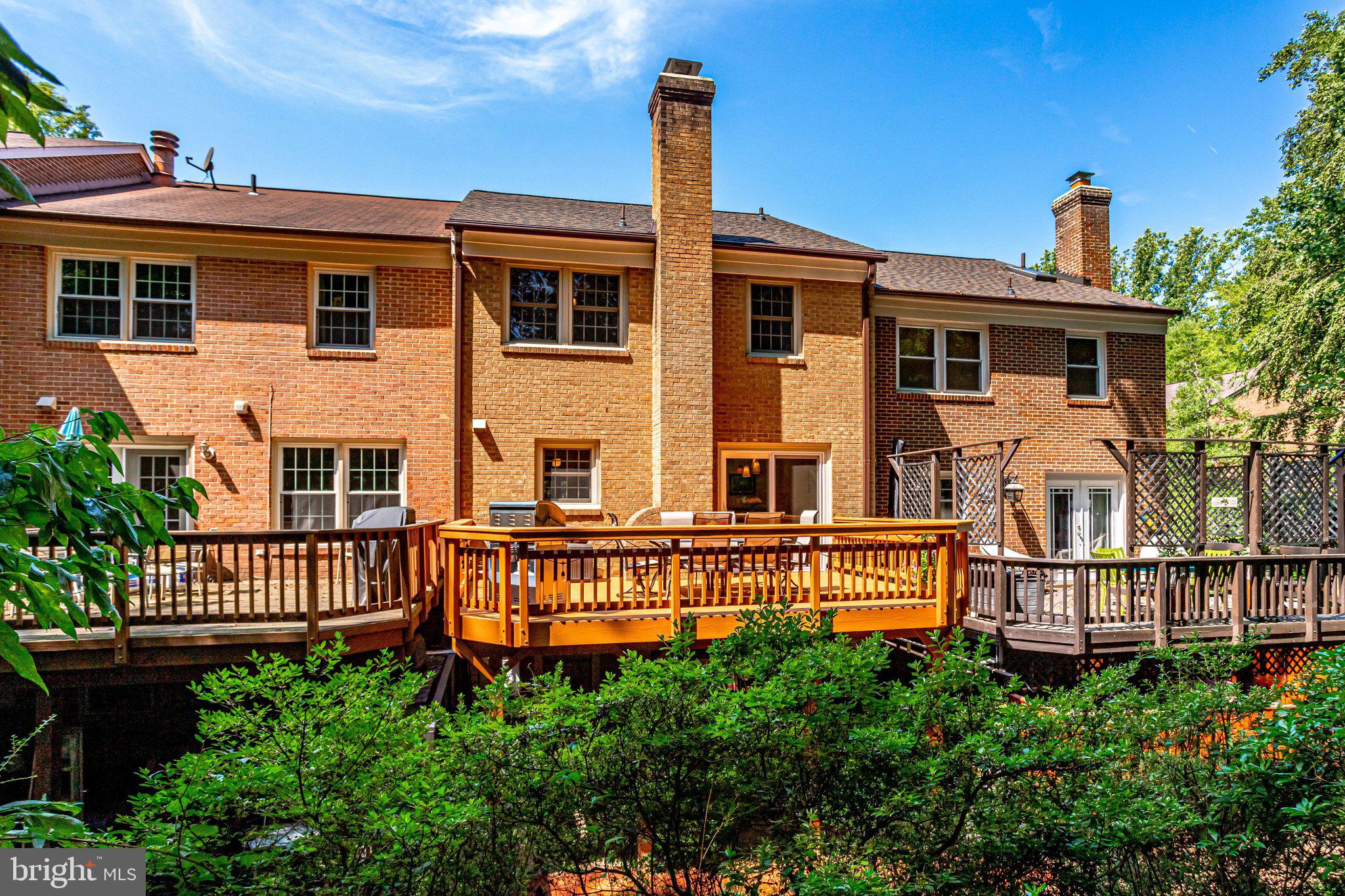 COVERED BRIDGE - Residential