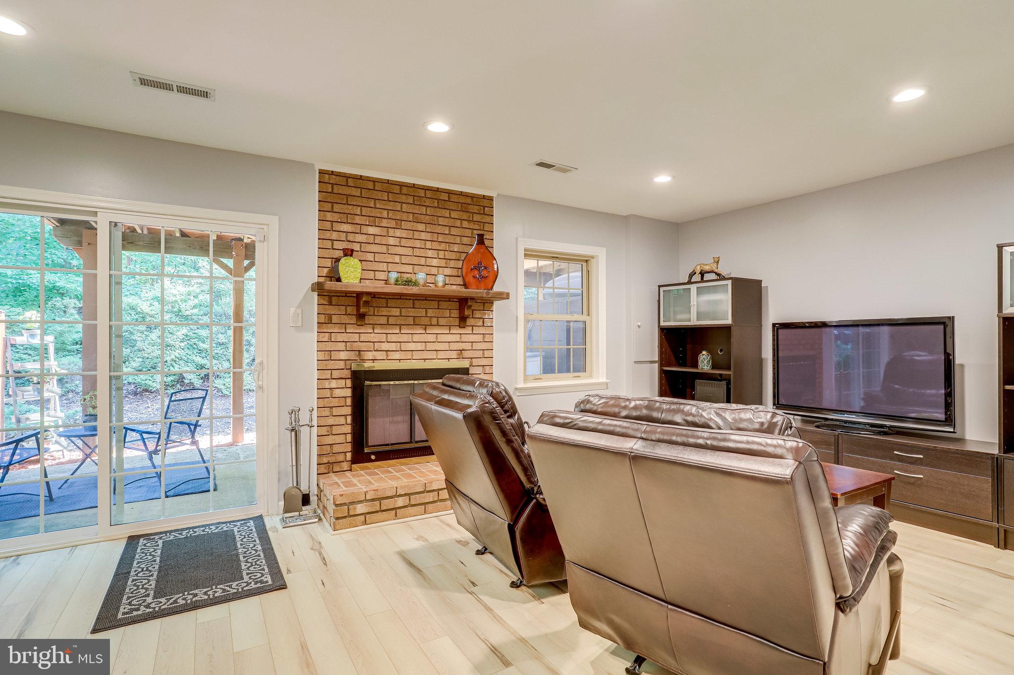 COVERED BRIDGE - Residential