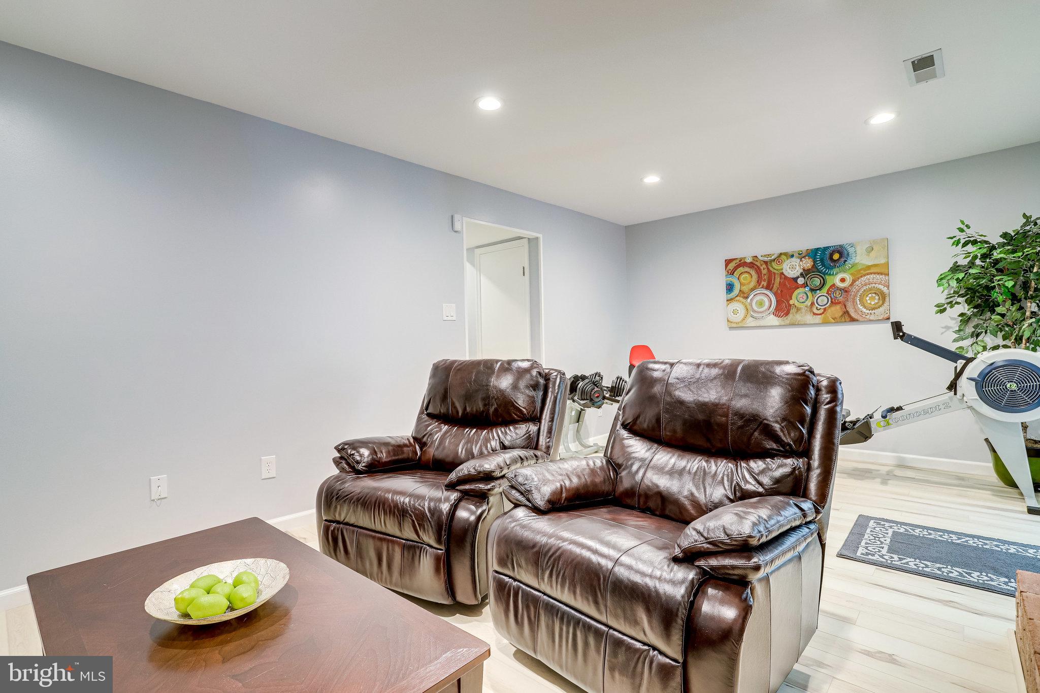 COVERED BRIDGE - Residential