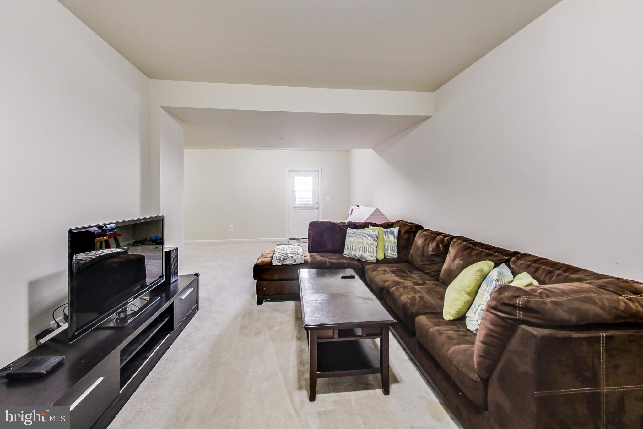 SMITH HOME FARM - Residential