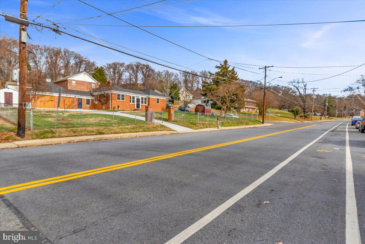 EAST MEADOWS - Residential