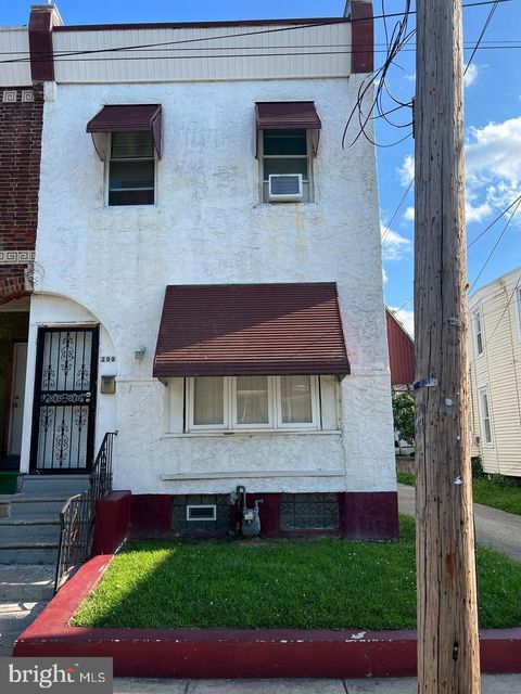 Townhouse For Sale - 208 Walnut Street<br/> DARBY, PA 19023