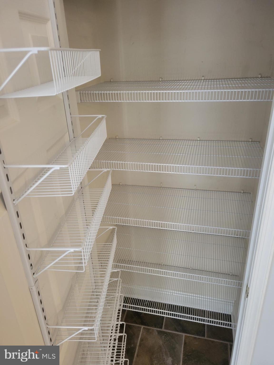 DAHLIA PARK OF WILDEWOOD - Residential Lease