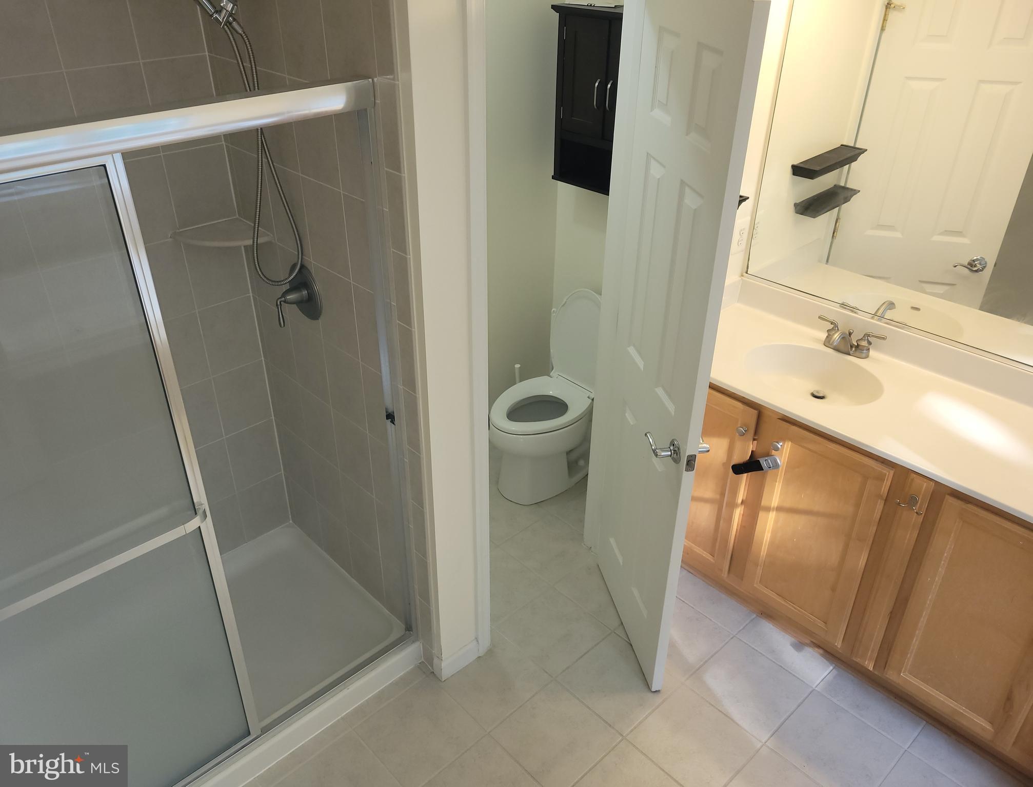 DAHLIA PARK OF WILDEWOOD - Residential Lease