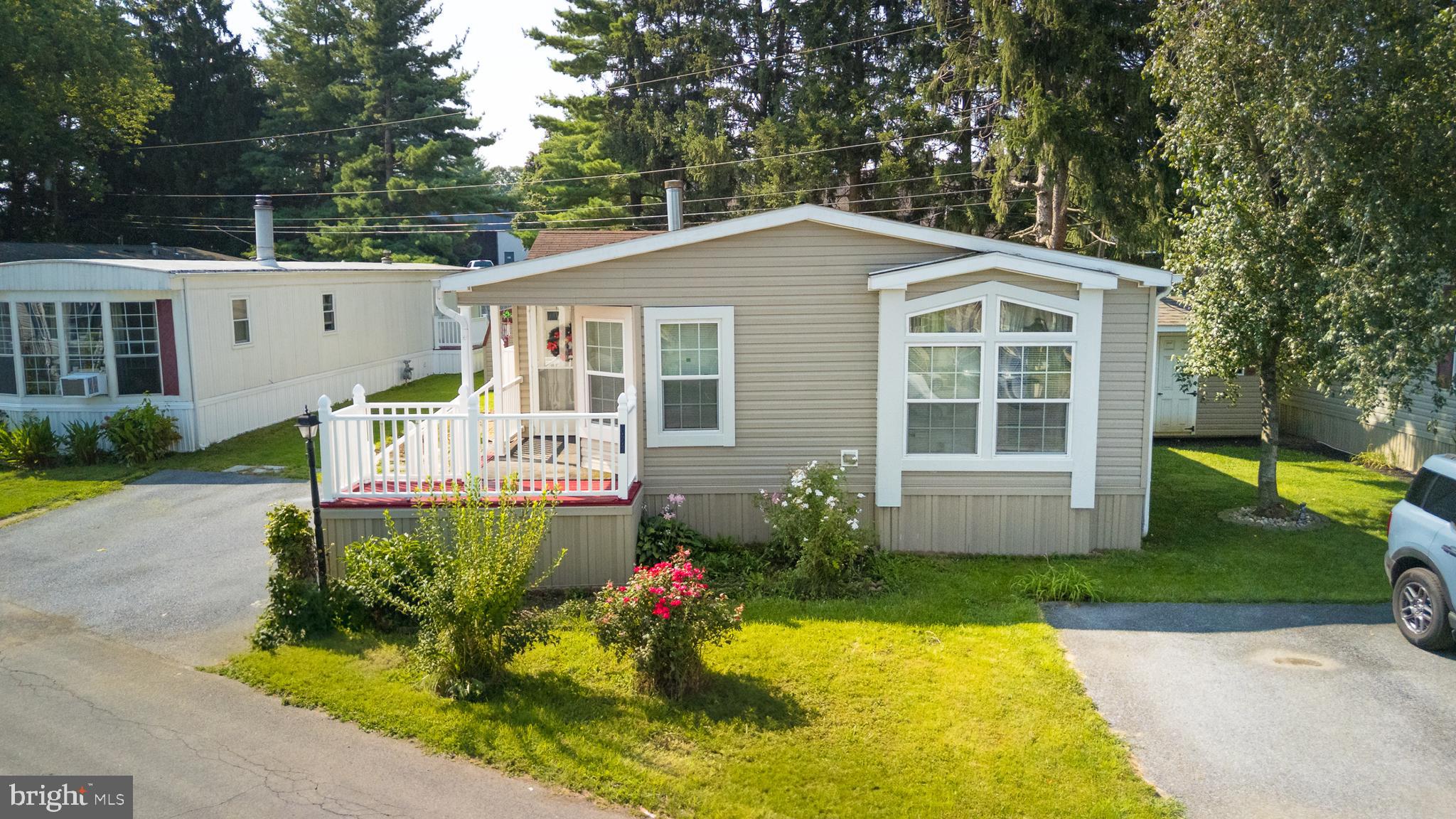 VILLAGES AT GREENFIELD - Residential