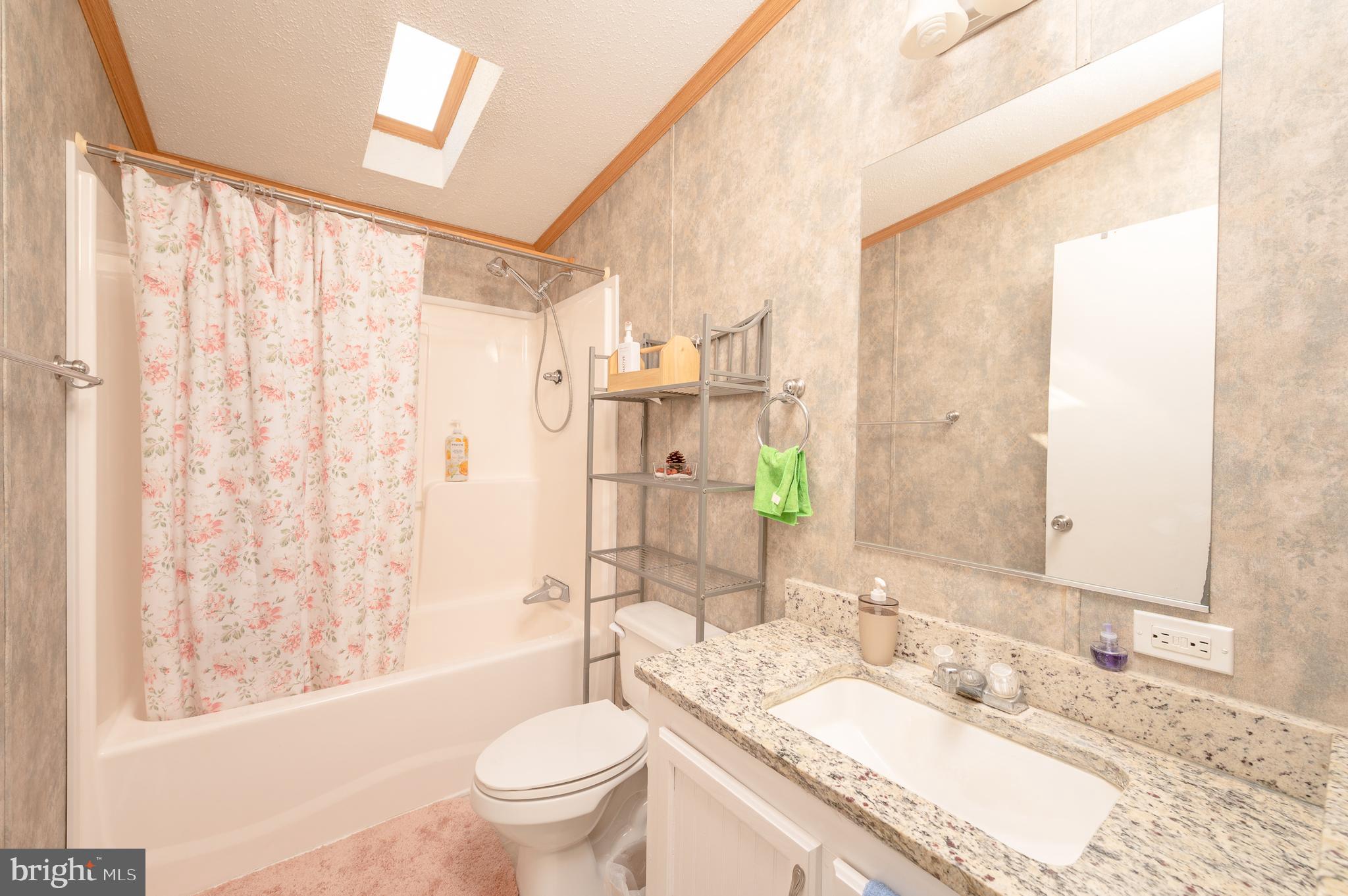 VILLAGES AT GREENFIELD - Residential