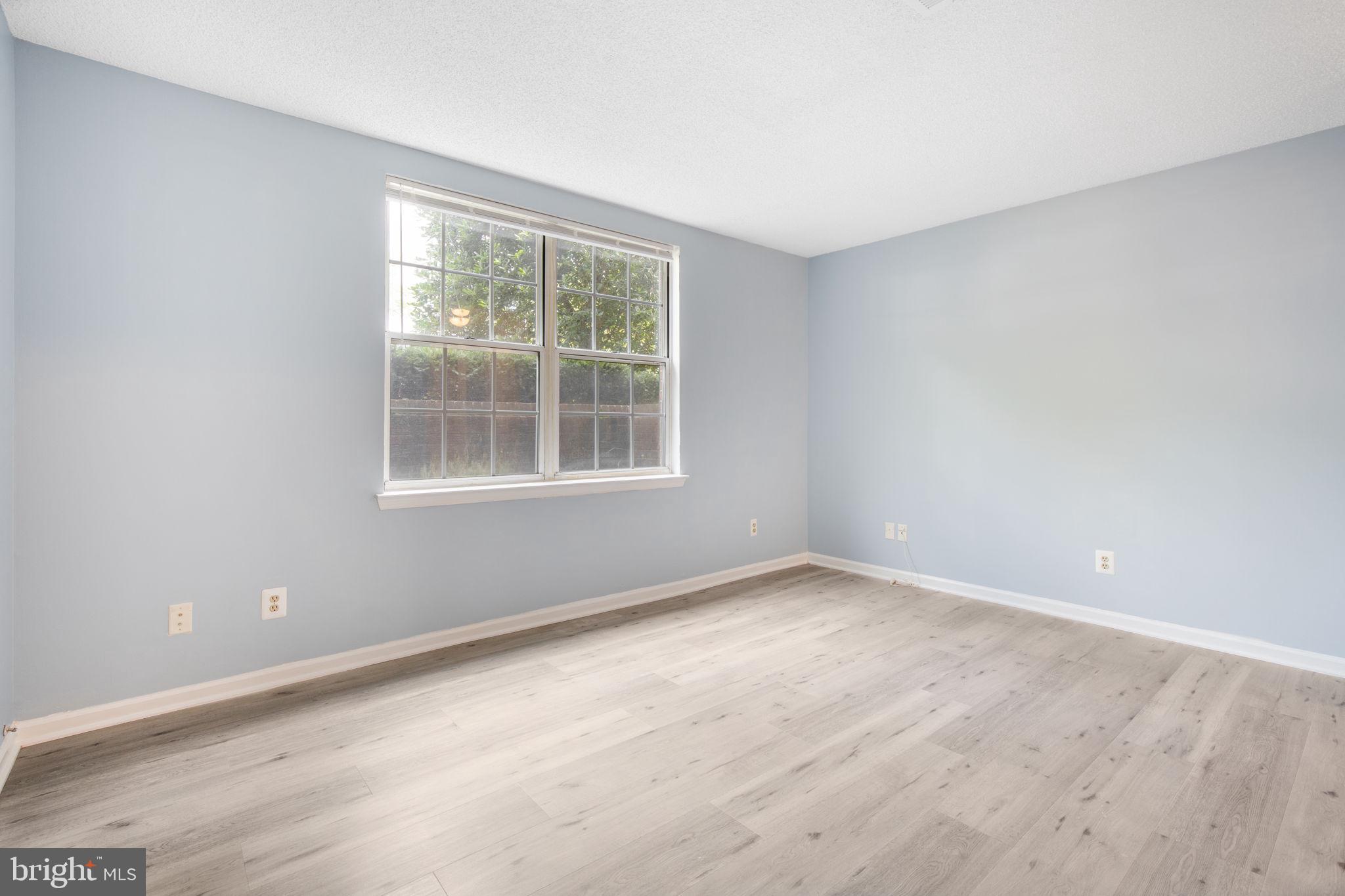 12113 GREENWAY COURT 101